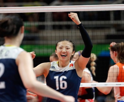 九游9游-C罗携全家度假照片引爆热搜，c罗一家